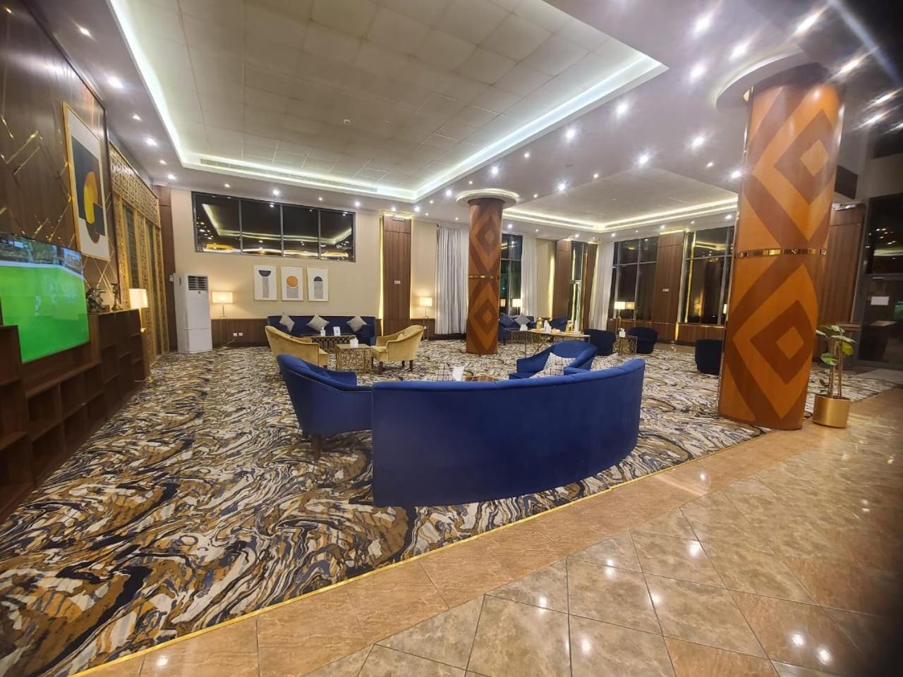 Smayah Hotel Riyadh Exterior photo