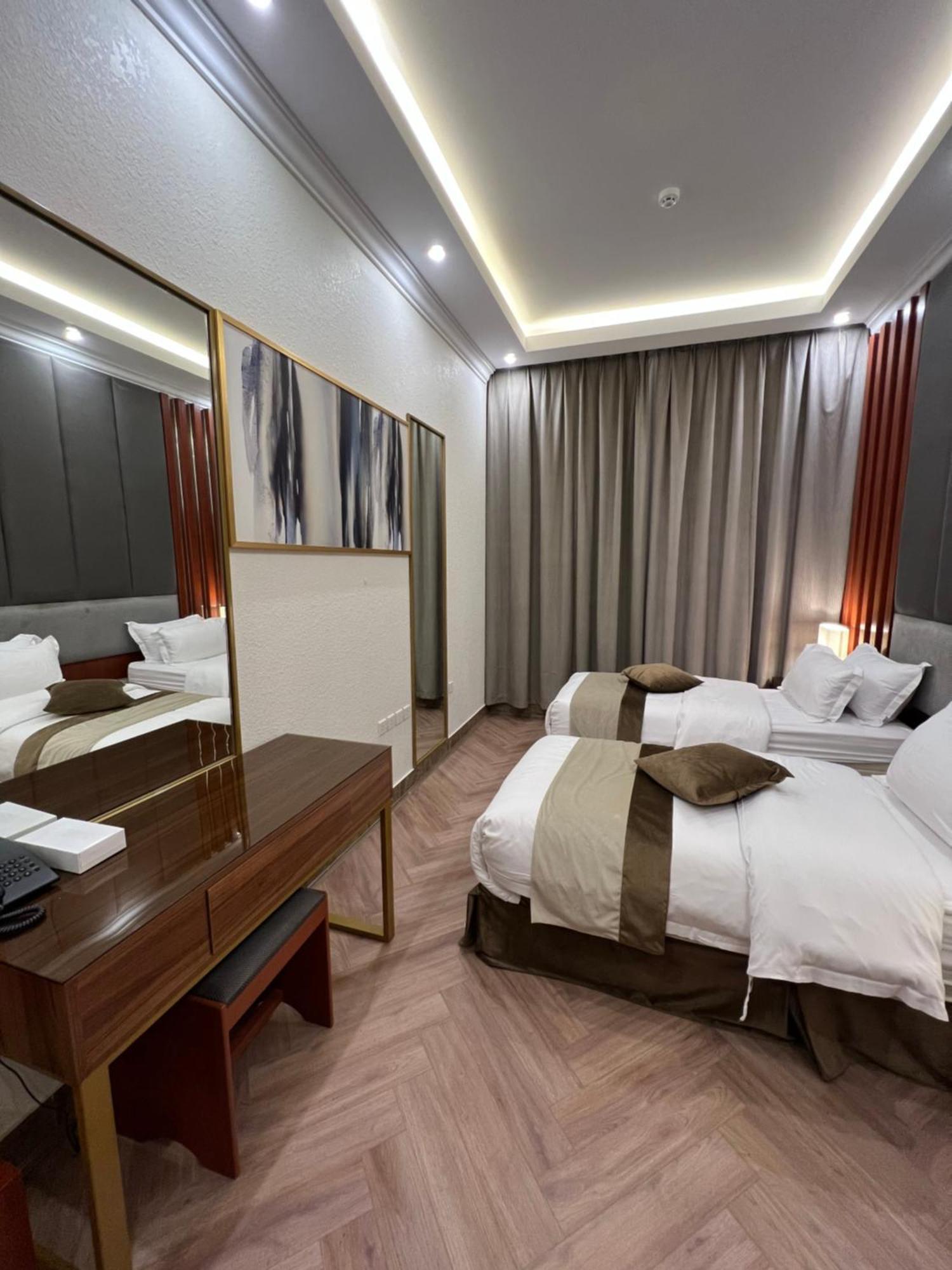 Smayah Hotel Riyadh Exterior photo