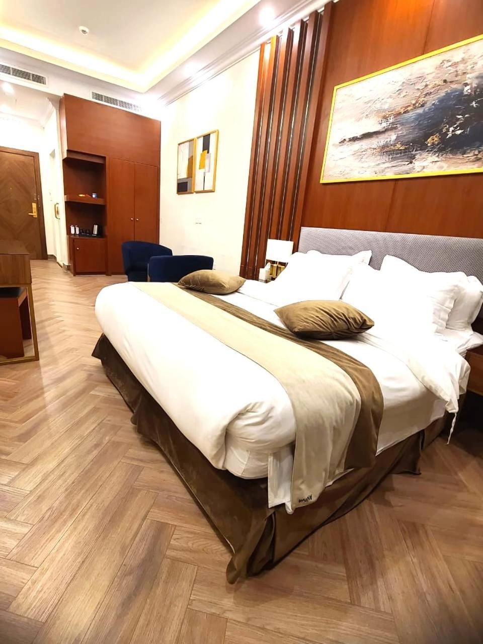 Smayah Hotel Riyadh Exterior photo